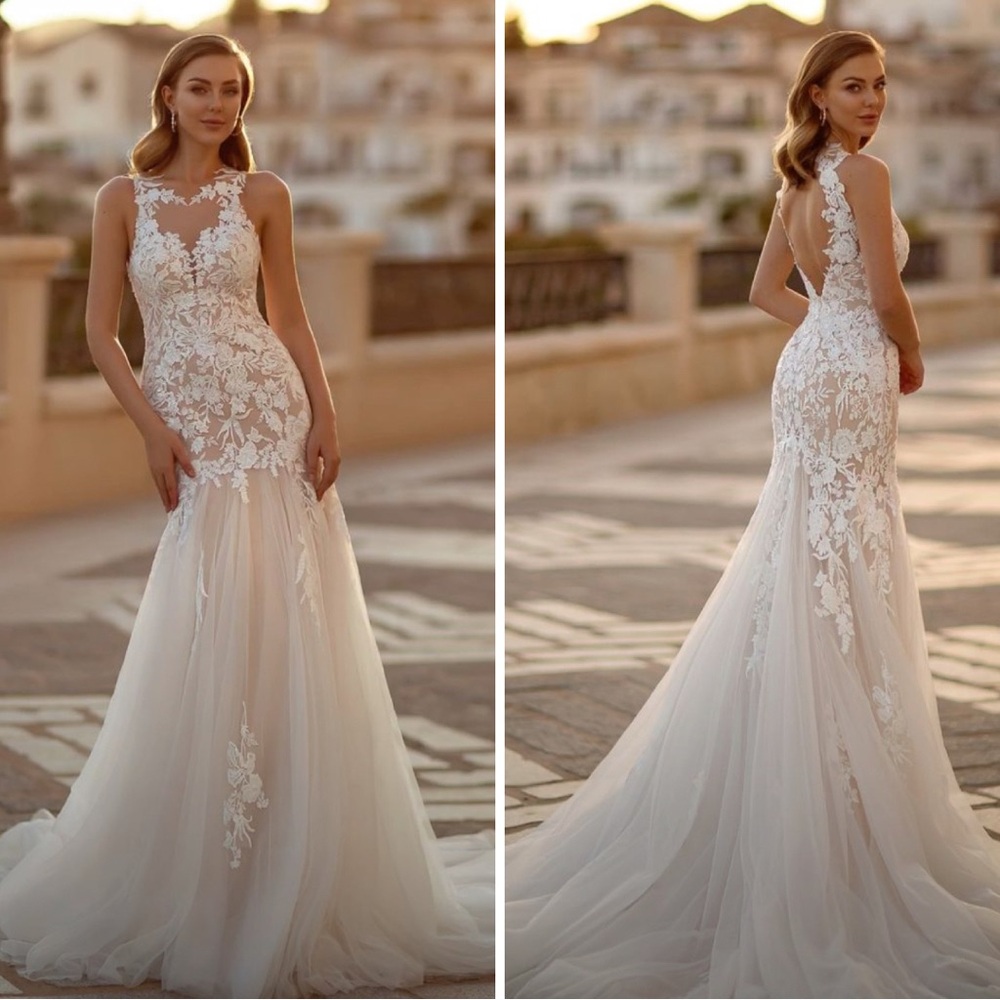 NWT Monica Loretti Luminosa 8232 Fit & Flare Cutout Back Wedding Dress Size 14